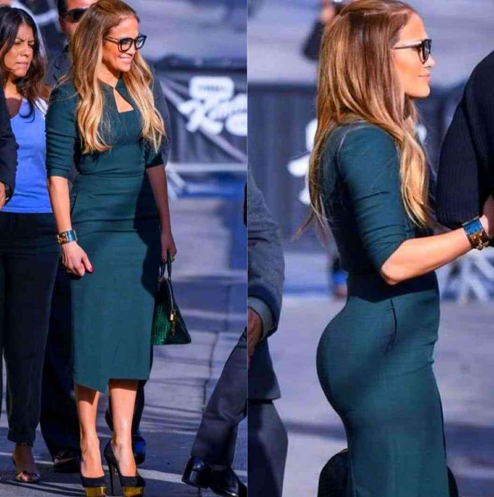 Jennifer Lopez Steps Out In A Curve-Hugging Emerald Dress